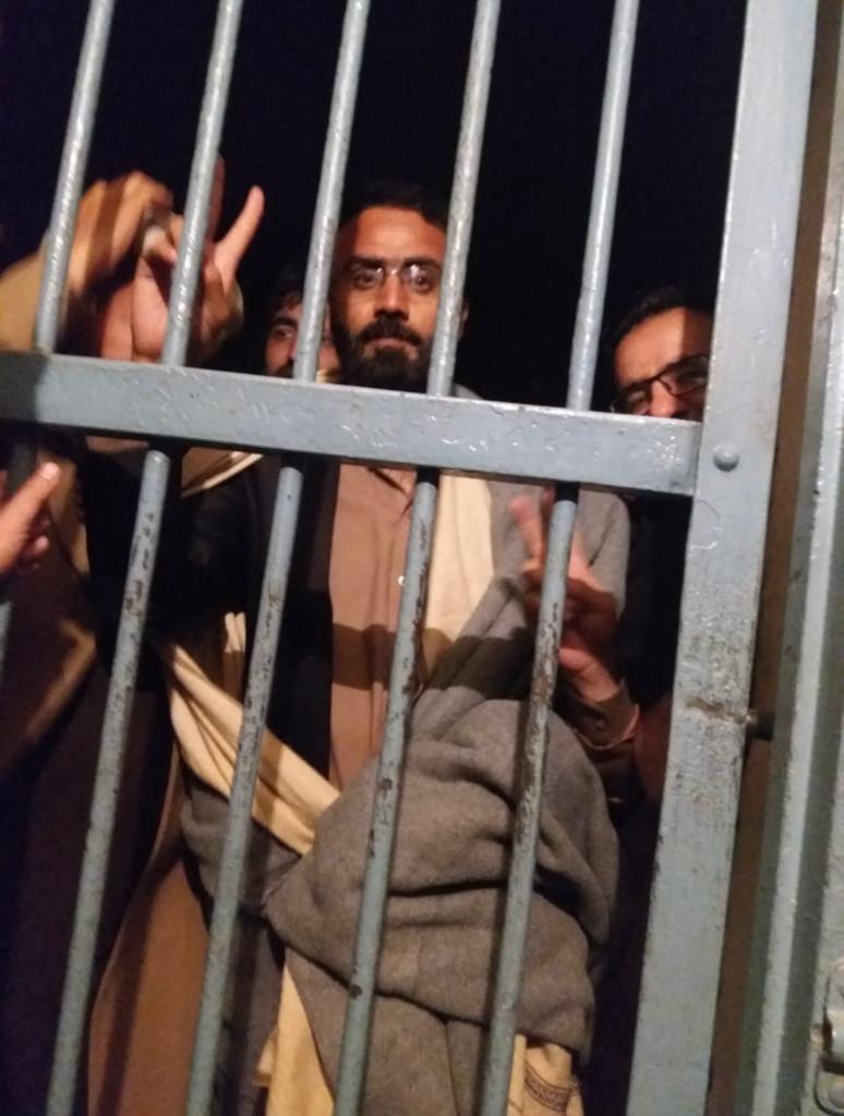Police arrest 19 doctors in red zone of Quetta duirng crackdown